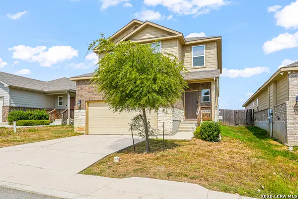 3944 Asher Aly, St Hedwig, TX 78152
