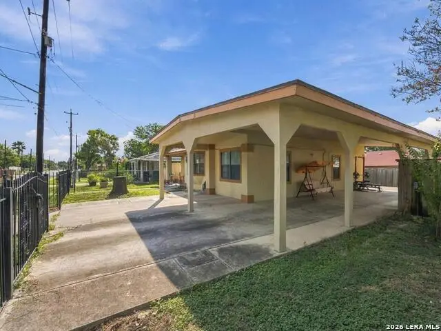 1418 Tampico St, San Antonio, TX 78207 - #3