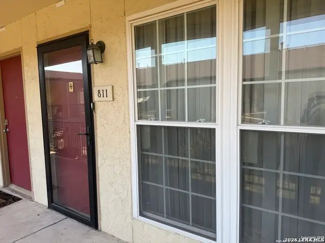 8702 Village Dr #811, San Antonio, TX 78217 - #1