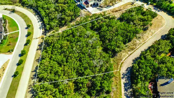 526 Winding Ravine, San Antonio, TX 78258