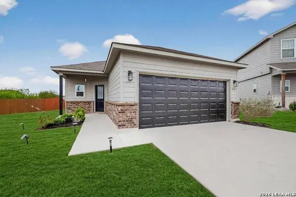 3038 Laguna Clfs, Converse, TX 78109