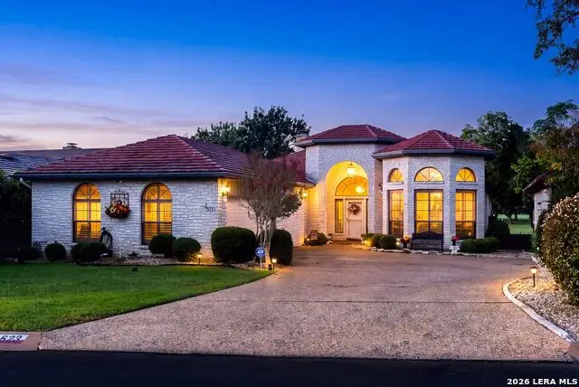 523 Oakland Hills Ln, Kerrville, TX 78028 - #1