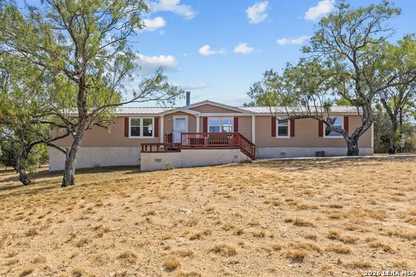 157 County Road 5635, Castroville, TX 78009