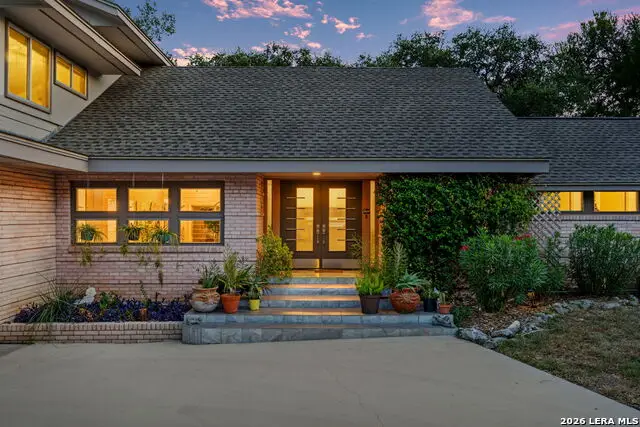 106 Mecca Dr, Hollywood Park, TX 78232 - #3