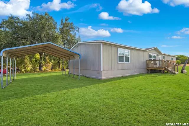 955 County Road 6753, Devine, TX 78016 - #2