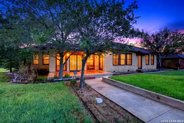 101 Fahr Dr, Poth, TX 78147 - #2