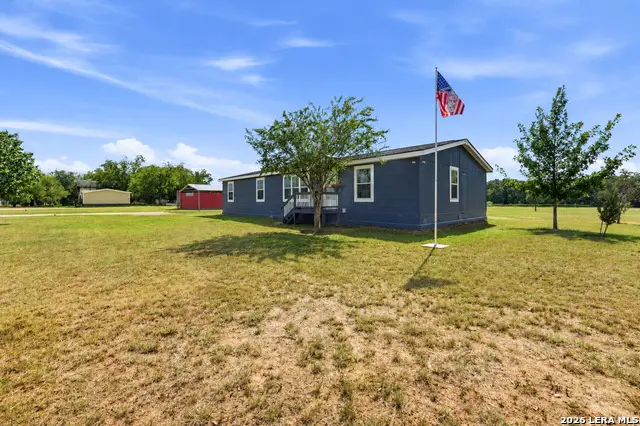15143 S Skaggs Rd, Atascosa, TX 78002 - #2
