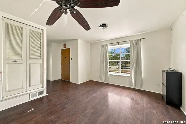 5703 Seacomber Pl, San Antonio, TX 78242 - #3