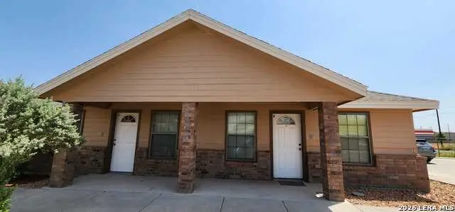 1115 Elia Santos, Eagle Pass, TX 78852 - #3