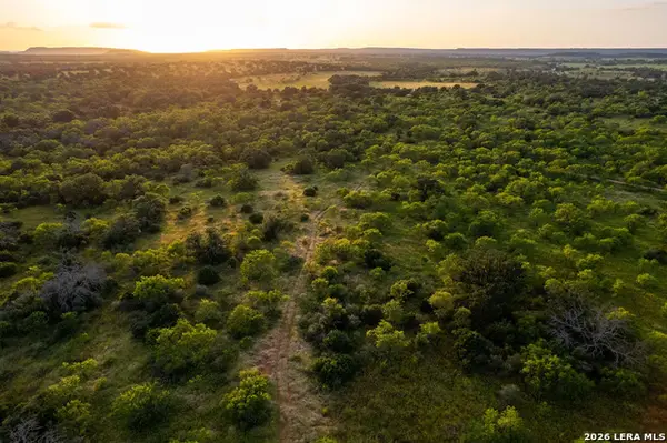 200 Broke O, Llano, TX 76885