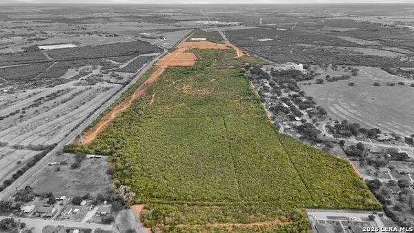 00 Fm 743, Kenedy, TX 78119