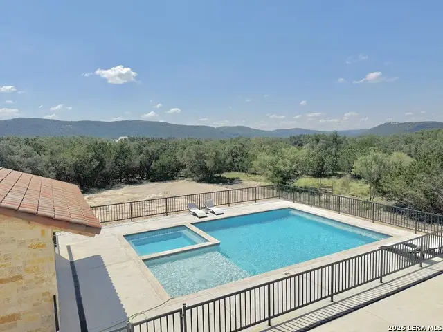 1747 Mountain Valley Dr, Concan, TX 78838 - #1