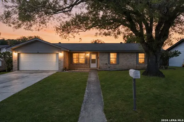 160 Stephanie Dr, Kerrville, TX 78028