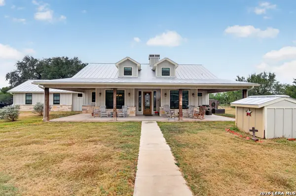 4682 County Road 416, Uvalde, TX 78801