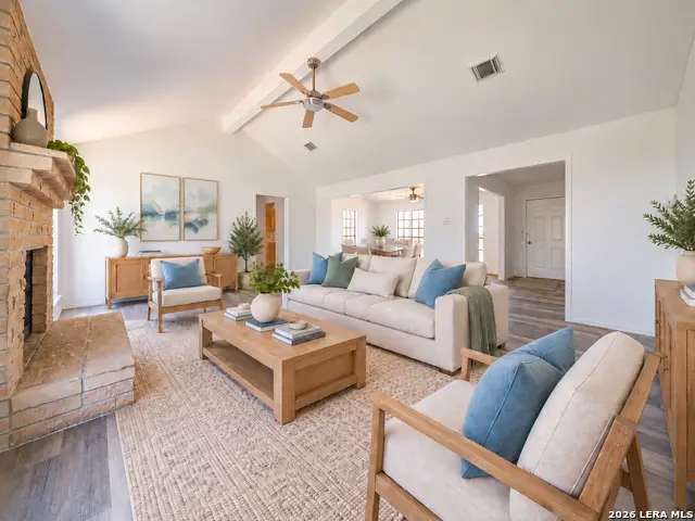 475 Fm 2200 W, Devine, TX 78016 - #1