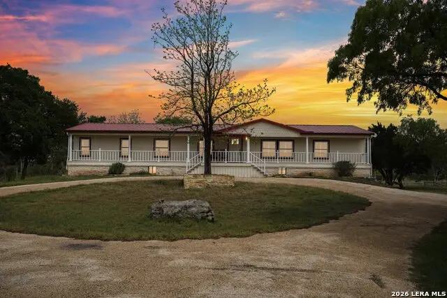 250 Wharton Rd, Kerrville, TX 78028 - #2