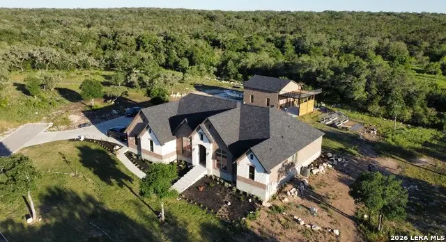 711 Stone Loop, Castroville, TX 78009 - #2