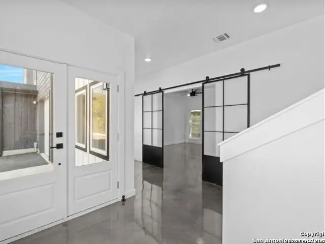 106 Bank St #102, San Antonio, TX 78204 - #3