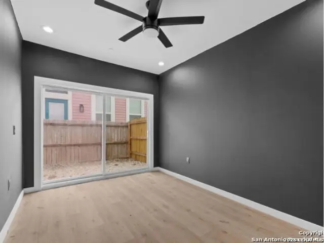308 S Mesquite St #101, San Antonio, TX 78203 - #3