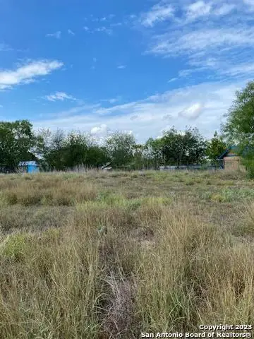 2527 Hicks Ave Lot. 19, San Antonio, TX 78210 - #3