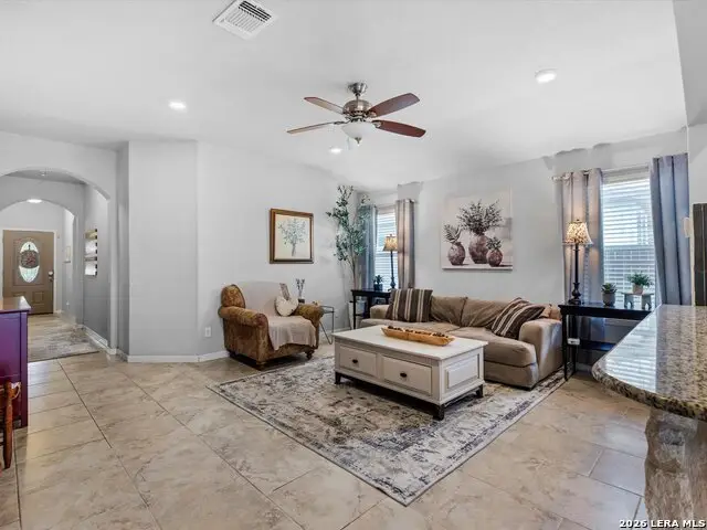 938 Pumpkin Rdg, New Braunfels, TX 78130 - #3