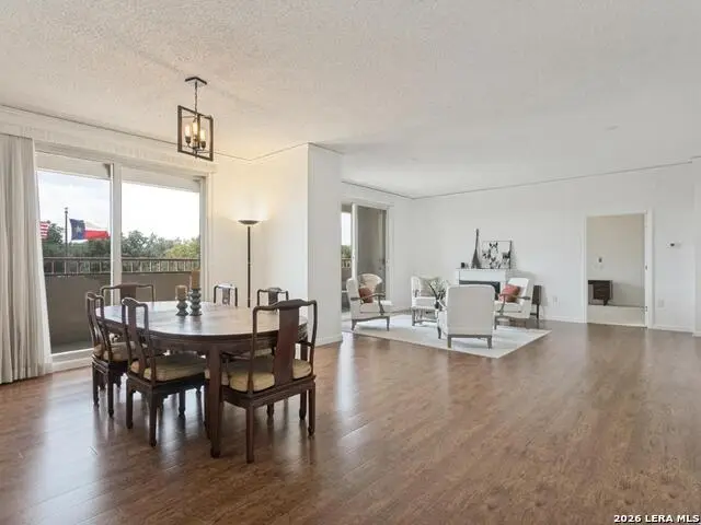1 Towers Park Ln #317, San Antonio, TX 78209 - #3