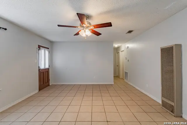 933 Avenue B, Eagle Pass, TX 78852 - #2