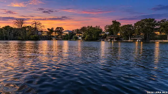 427 River Bend Dr, New Braunfels, TX 78130 - #2