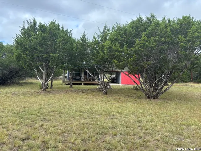 150 Hummingbird Ln, Uvalde, TX 78801 - #3