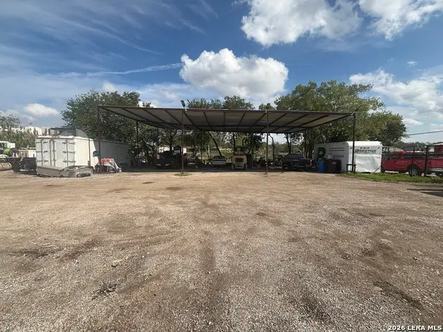 2791 Chloe Dr., Converse, TX 78109 - #3