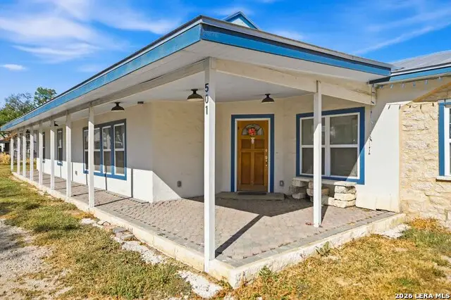 501 London St, Castroville, TX 78009 - #2