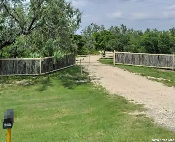 5476 W Us Highway 90, Uvalde, TX 78801 - #3