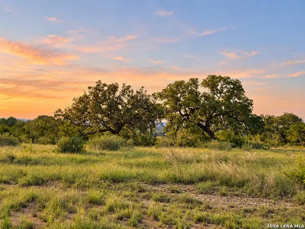 LOT 32 Lariat Trace, Bandera, TX 78003