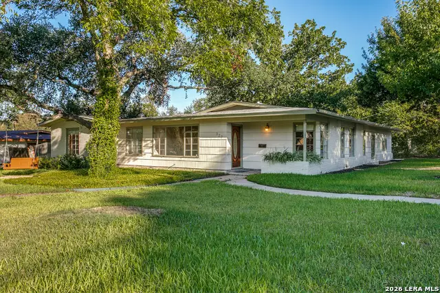 327 Calumet Pl, San Antonio, TX 78209 - #3