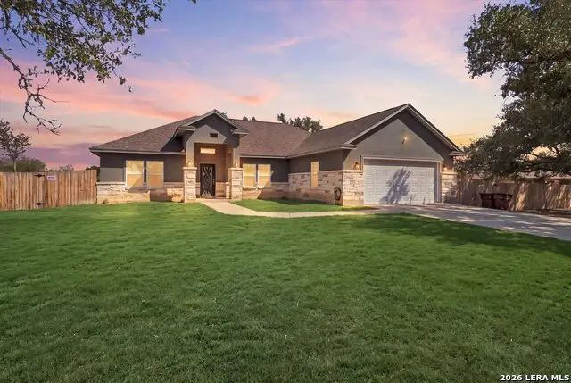 39 Eaglerock, Poteet, TX 78065 - #1