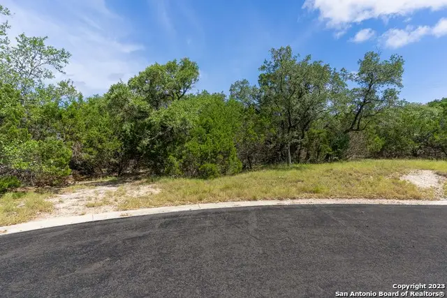3 Brayton Pl, San Antonio, TX 78257 - #2