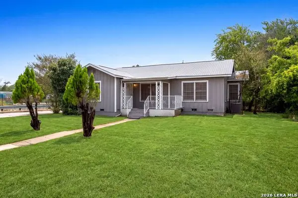 2451 W Huisache Ave, San Antonio, TX 78228