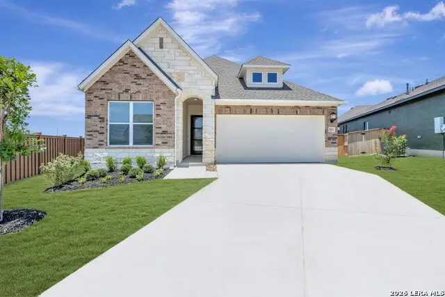 5905 Clifton Ln, New Braunfels, TX 78130 - #1