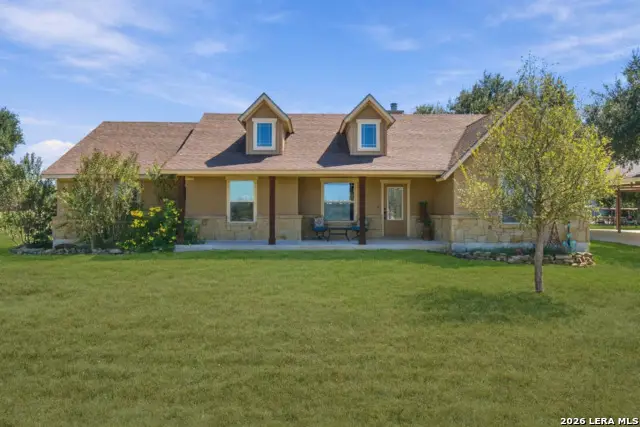 3690 Rakowitz Rd, Adkins, TX 78101 - #1