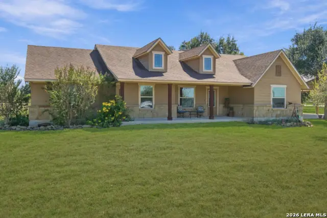 3690 Rakowitz Rd, Adkins, TX 78101 - #2