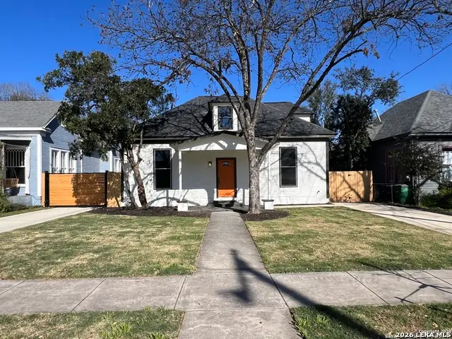 909 Hays St, San Antonio, TX 78202 - #2