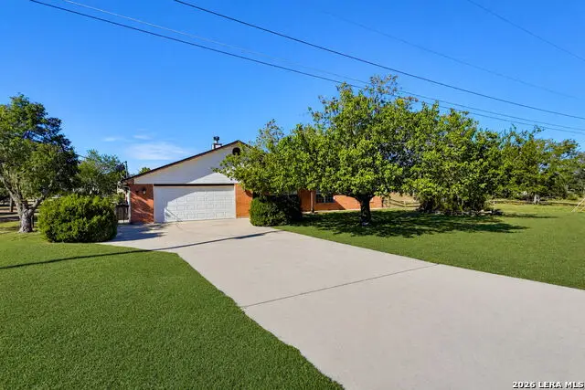 432 Knollwood Circle, Bandera, TX 78003 - #1