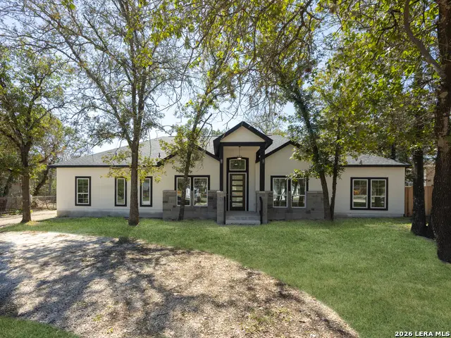 3814 Waterwood Pass Dr, Elmendorf, TX 78112 - #1