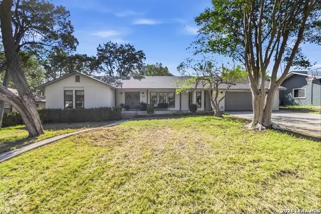 115 W Tanglewood Dr, New Braunfels, TX 78130 - #1