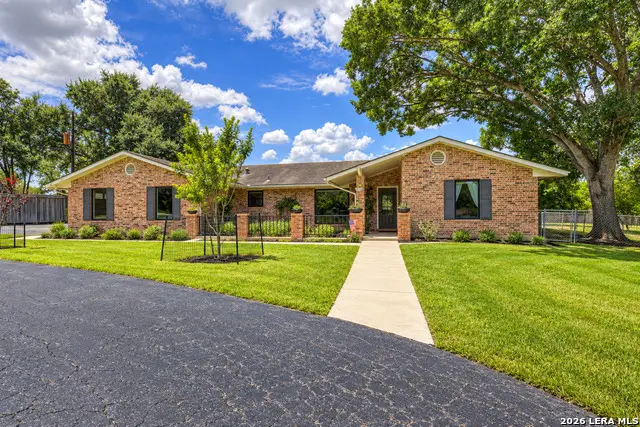 1001 Fawn Dr, Schertz, TX 78154 - #1