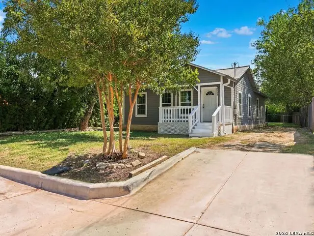 2553 W San Antonio St, New Braunfels, TX 78130 - #3