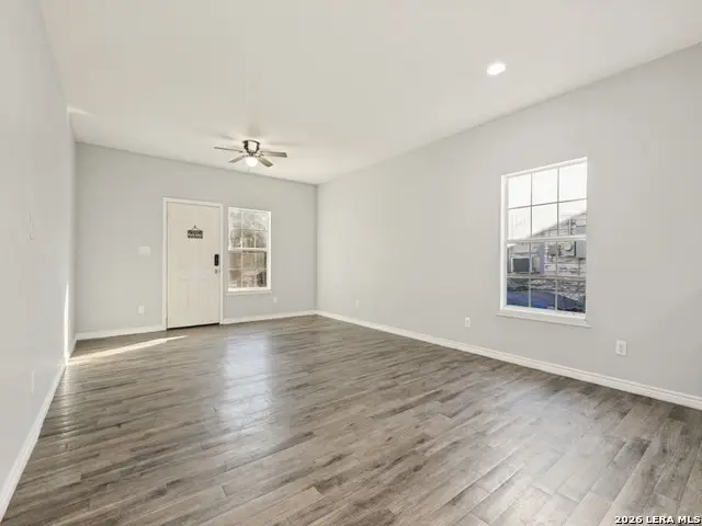 4307 Monterey St, San Antonio, TX 78237 - #2