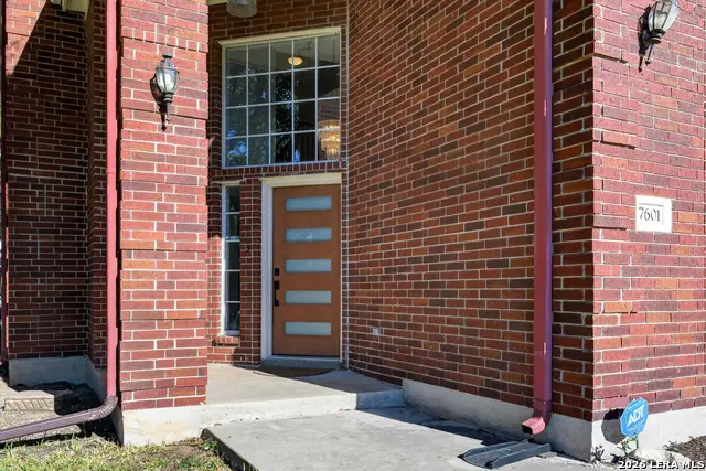 7601 Linkview St, San Antonio, TX 78240 - #3