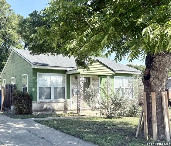 131 Glamis Ave, San Antonio, TX 78223 - #2