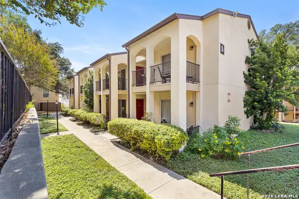 8702 Village Dr #503, San Antonio, TX 78217